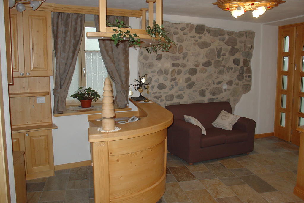 Agritur Al Canyon Villa Cloz Exterior photo